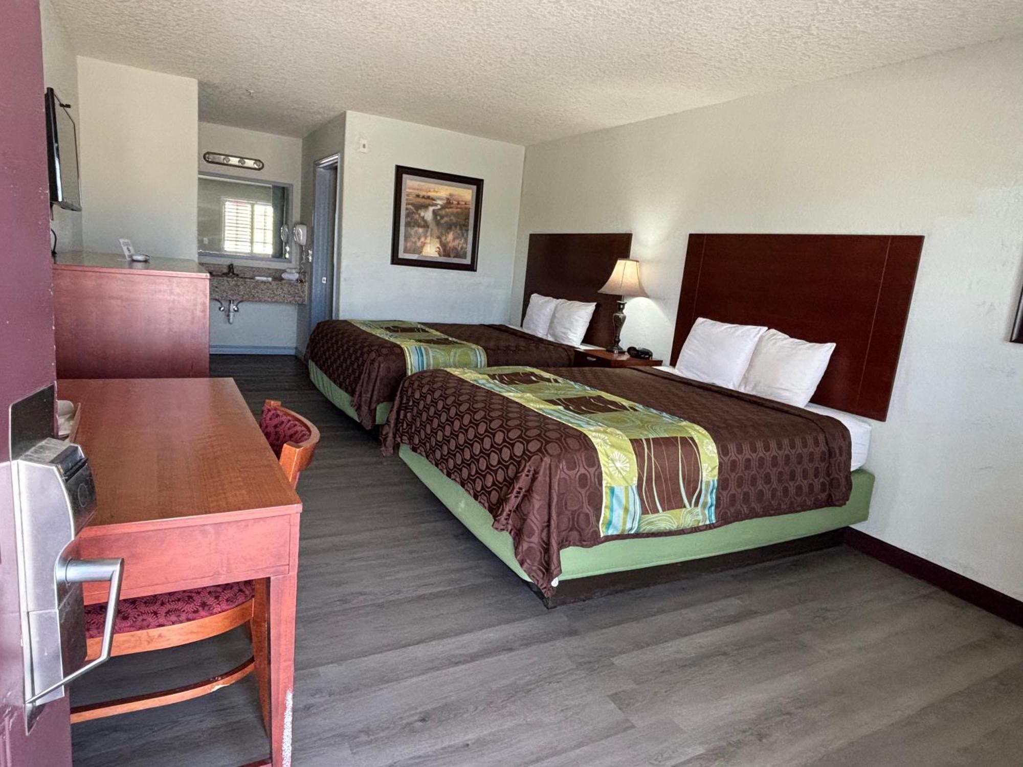 Hotel Bien Venido Pearsall Экстерьер фото