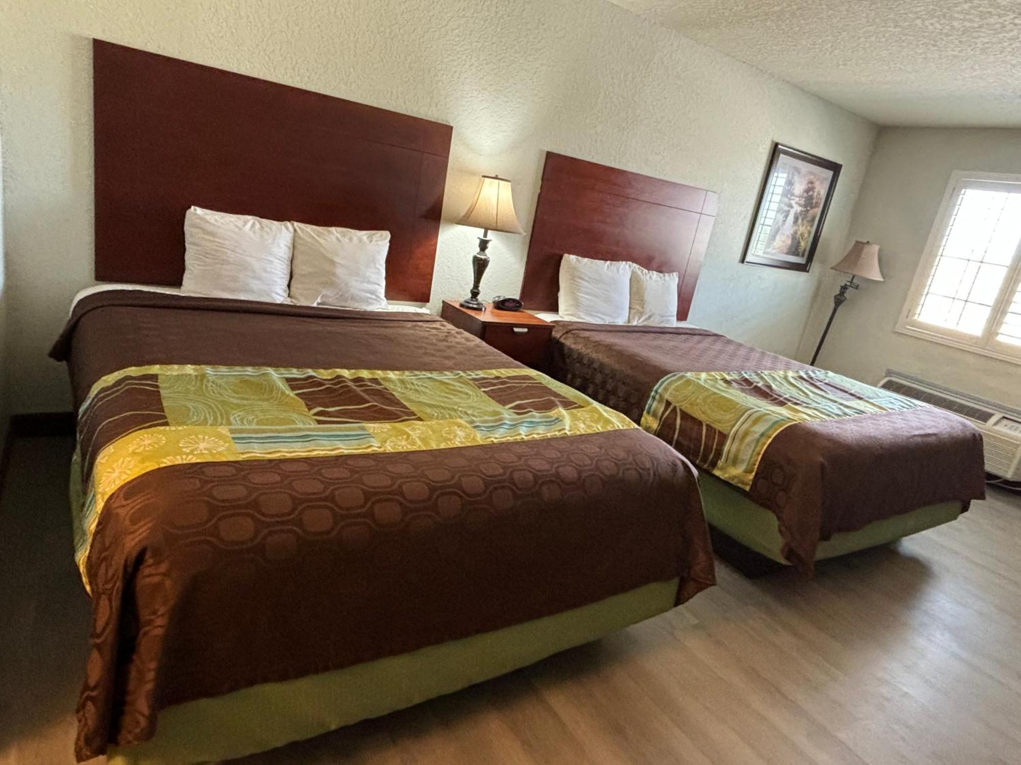 Hotel Bien Venido Pearsall Экстерьер фото